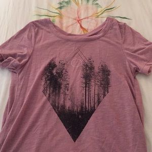 Forest t-shirt with an open back